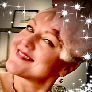 Meet your Posher, Ula